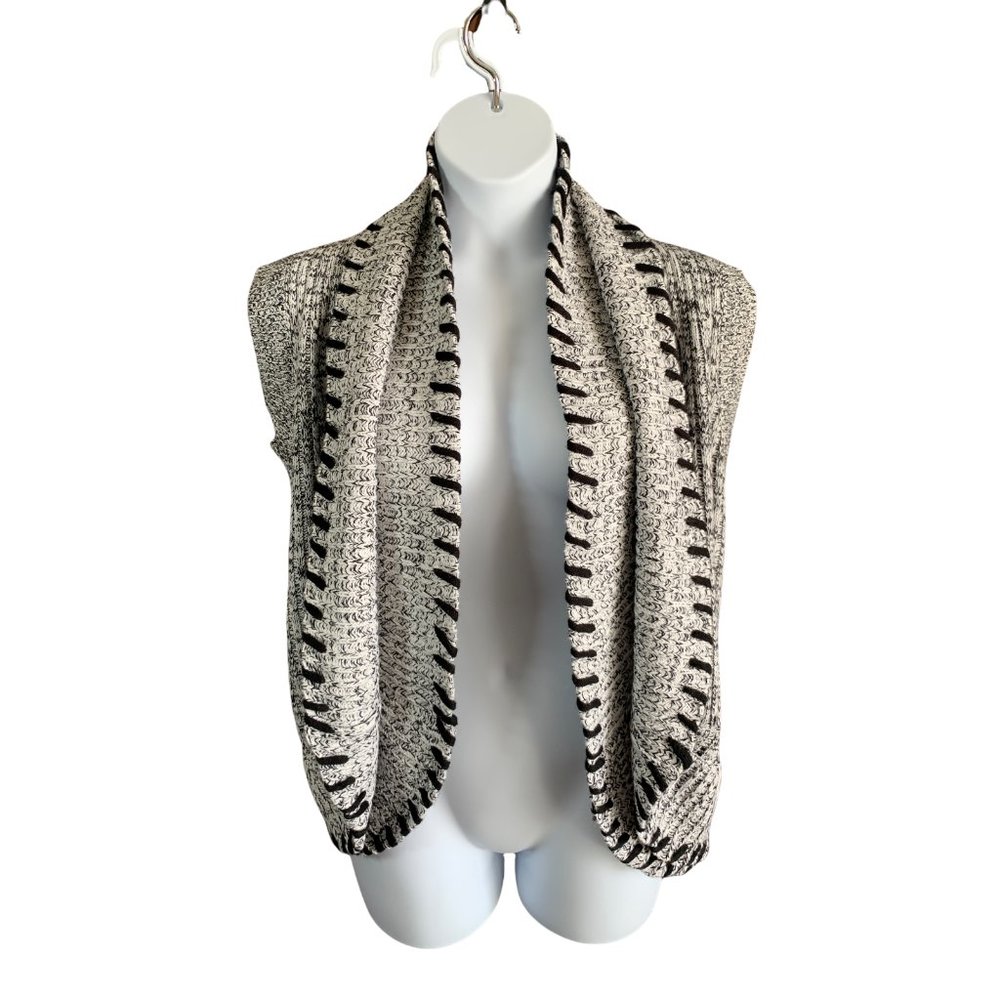 Jenny Women's Sweater Vest Size XL Cardigan Knit Black White Sleeveless Warm